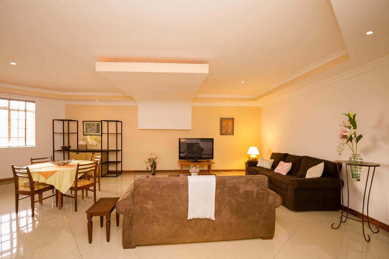 Hotel Rudi Nairobi Buitenkant foto